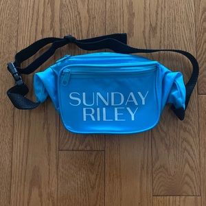 Sunday Riley beltbag